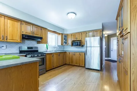 14 Sherwood Crescent Belleville ON K8P 5G1