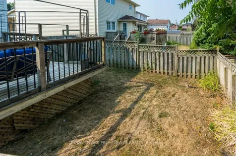 14 Sherwood Crescent Belleville ON K8P 5G1