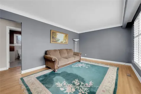 9 Gavin Drive St. Catharines ON L2M 2X4