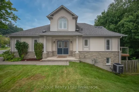 40 Wesleyan Court Hamilton ON L9G 5C7
