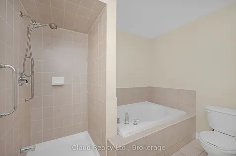 40 Wesleyan Court Hamilton ON L9G 5C7