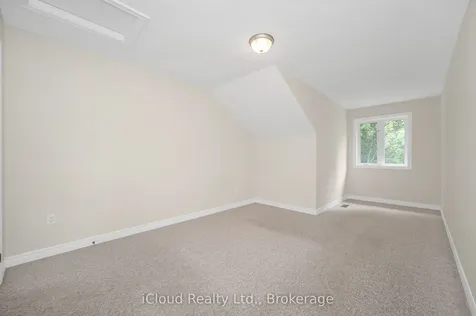40 Wesleyan Court Hamilton ON L9G 5C7