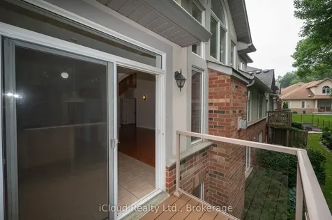 40 Wesleyan Court Hamilton ON L9G 5C7