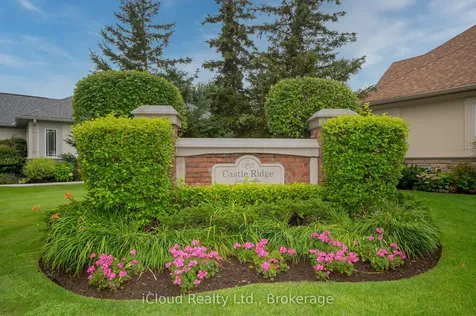 40 Wesleyan Court Hamilton ON L9G 5C7