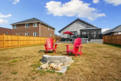 3 Darrell Drain Crescent Asphodel-norwood ON K0L 2V0