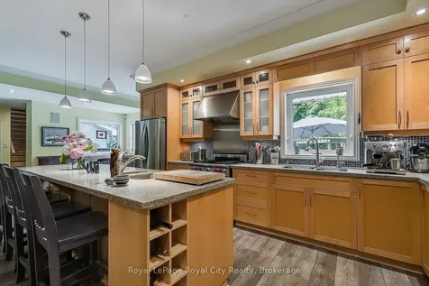 12 Kilkenny Place Guelph ON N1L 1H1