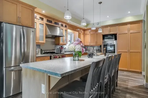 12 Kilkenny Place Guelph ON N1L 1H1