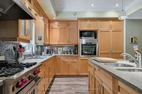 12 Kilkenny Place Guelph ON N1L 1H1