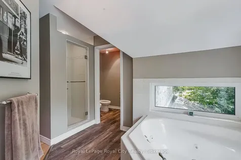 12 Kilkenny Place Guelph ON N1L 1H1