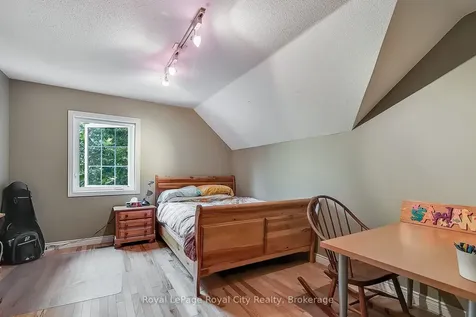 12 Kilkenny Place Guelph ON N1L 1H1