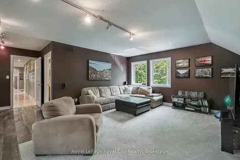 12 Kilkenny Place Guelph ON N1L 1H1