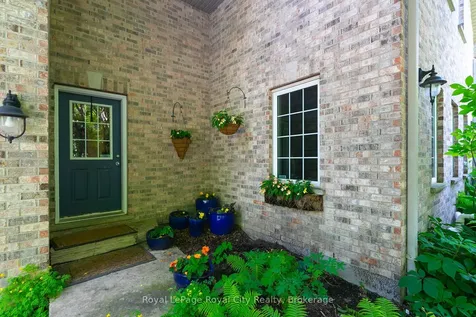 12 Kilkenny Place Guelph ON N1L 1H1