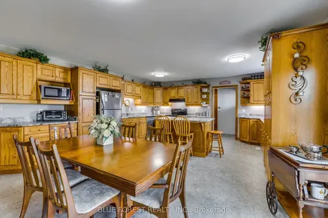 186 Crampton Drive Thames Centre ON N0L 1B0