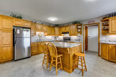 186 Crampton Drive Thames Centre ON N0L 1B0
