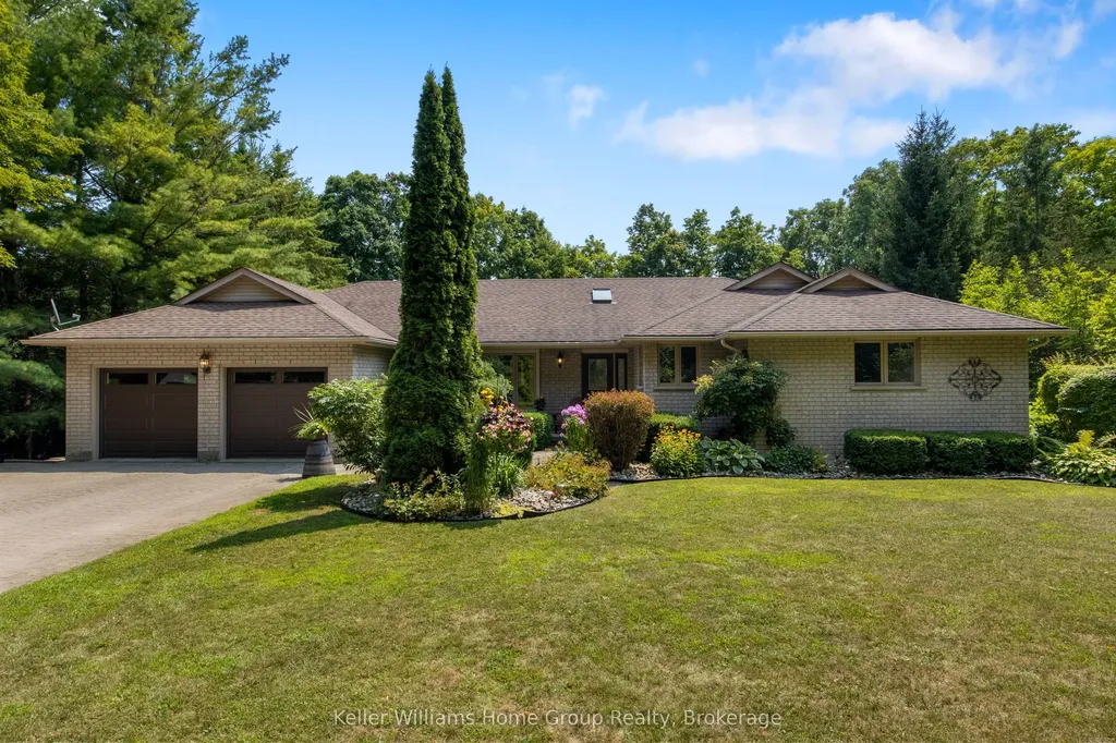 25 Riverview Drive Centre Wellington ON N0B 1J0