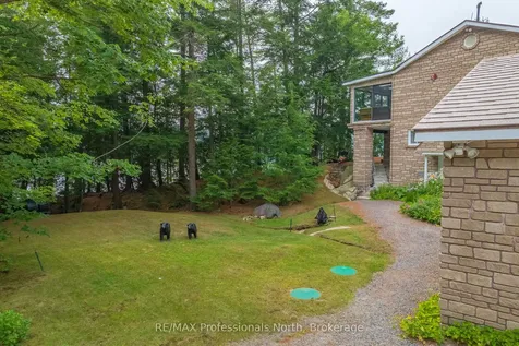 1077 Precambrian Drive N Algonquin Highlands ON P0A 1E0