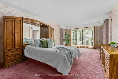 1077 Precambrian Drive N Algonquin Highlands ON P0A 1E0