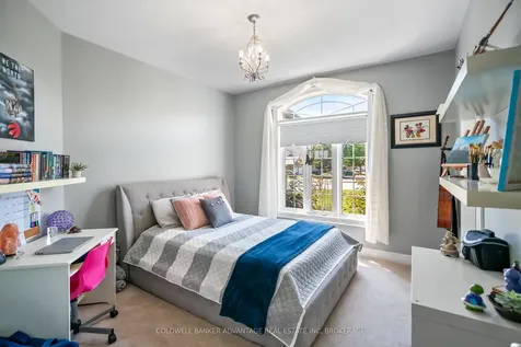 152 Redwood Court Welland ON L3C 7C4