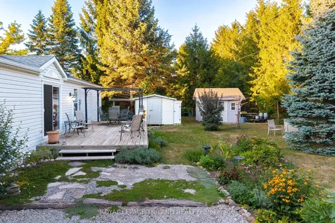 14 Dominican Lane Bluewater ON N0M 1N0