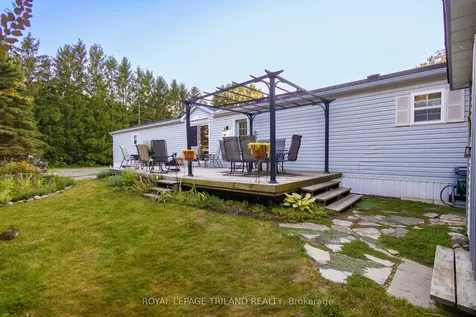 14 Dominican Lane Bluewater ON N0M 1N0