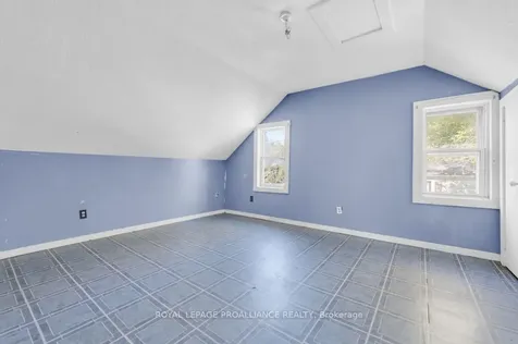 16 Glastonbury Road Addington Highlands ON K0H 2G0