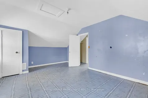 16 Glastonbury Road Addington Highlands ON K0H 2G0