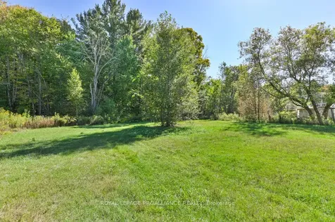 16 Glastonbury Road Addington Highlands ON K0H 2G0