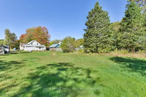 16 Glastonbury Road Addington Highlands ON K0H 2G0