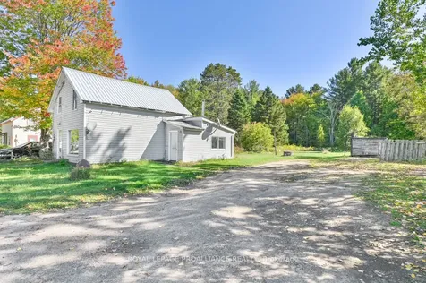 16 Glastonbury Road Addington Highlands ON K0H 2G0