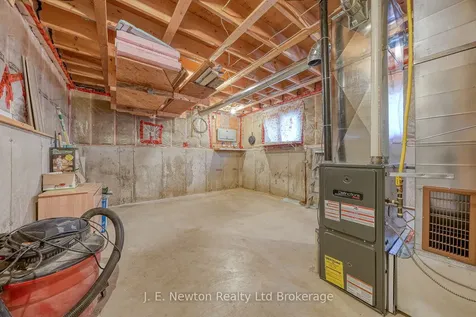 356 Broadway Street Tillsonburg ON N4G 3S3