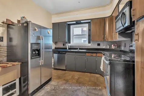 145 King Street E Ingersoll ON N5C 1G8