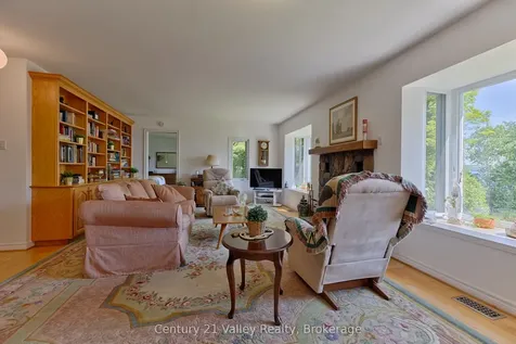 187 Mulberry Lane Bonnechere Valley ON K0J 1T0