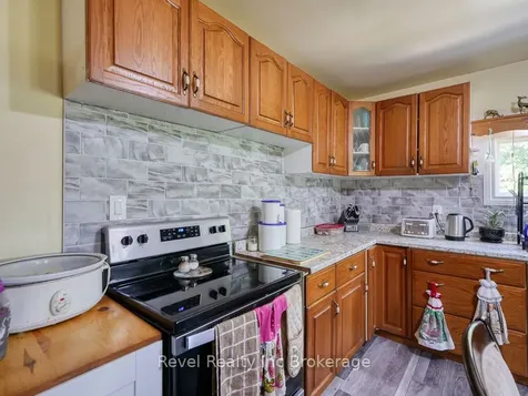 47 Mckeand Street Ingersoll ON N5C 3H7