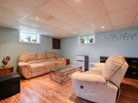 47 Mckeand Street Ingersoll ON N5C 3H7