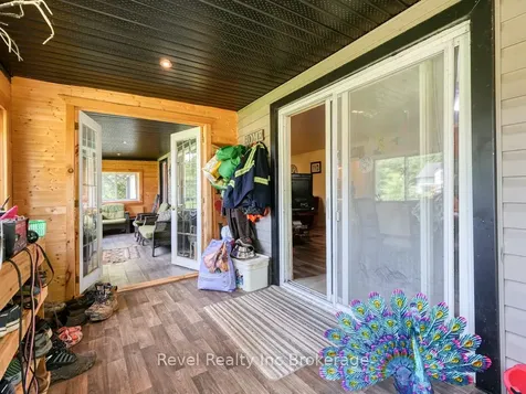 47 Mckeand Street Ingersoll ON N5C 3H7