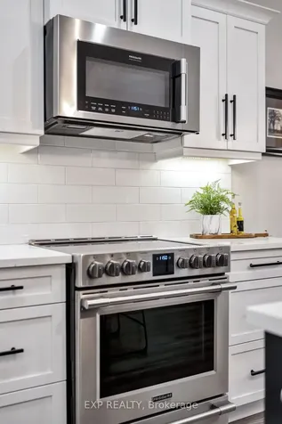 2 Mavety Court Belleville ON K8N 0R6