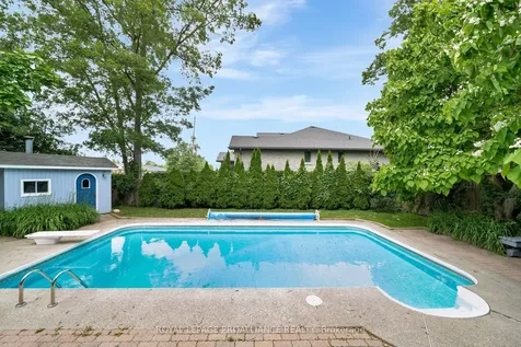 27 Forest Hill Crescent Belleville ON K8N 4M4