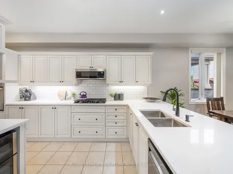 23 Tolton Drive Guelph ON N1L 0C4