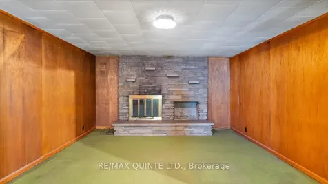 507 Dundas Street W Belleville ON K8P 1B6