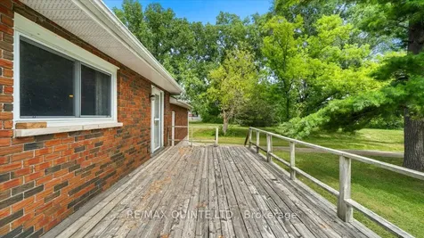 507 Dundas Street W Belleville ON K8P 1B6