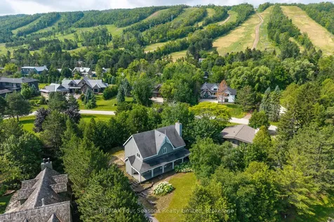 127 Wyandot Court Blue Mountains ON L9Y 0S4