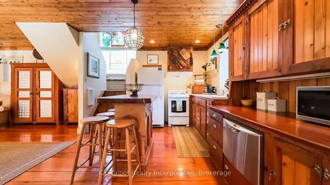 3 David Street E Bluewater ON N0M 1G0