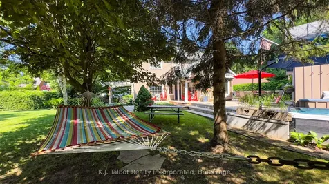 3 David Street E Bluewater ON N0M 1G0