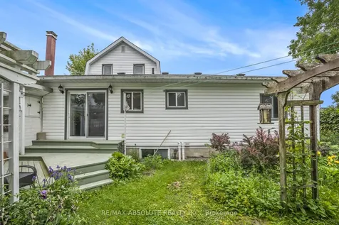 99 Tierney Street S Arnprior ON K7S 2S4