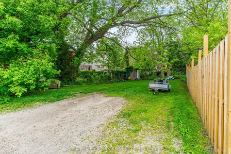 1379 3rd Avenue E Owen Sound ON N4K 2L8