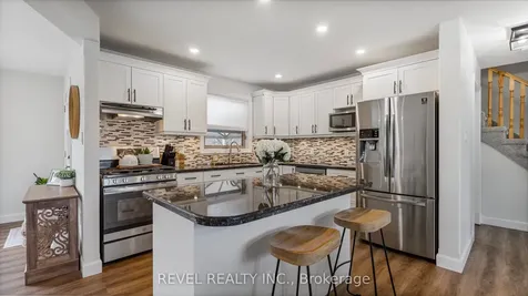 5 Cedar Lane Brant ON N0E 1A0