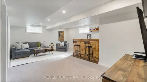 5 Cedar Lane Brant ON N0E 1A0