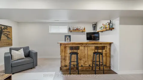 5 Cedar Lane Brant ON N0E 1A0