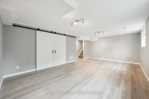 8 Malvern Crescent Guelph ON N1L 1G8