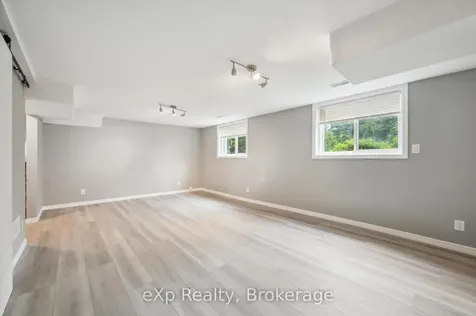 8 Malvern Crescent Guelph ON N1L 1G8